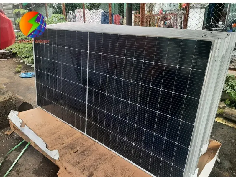 Pin năng lượng mặt trời AE SOLAR 550W